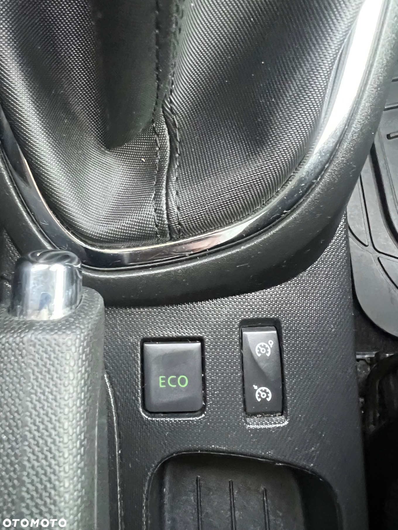 Renault Captur (ENERGY) TCe 90 LIMITED - 16