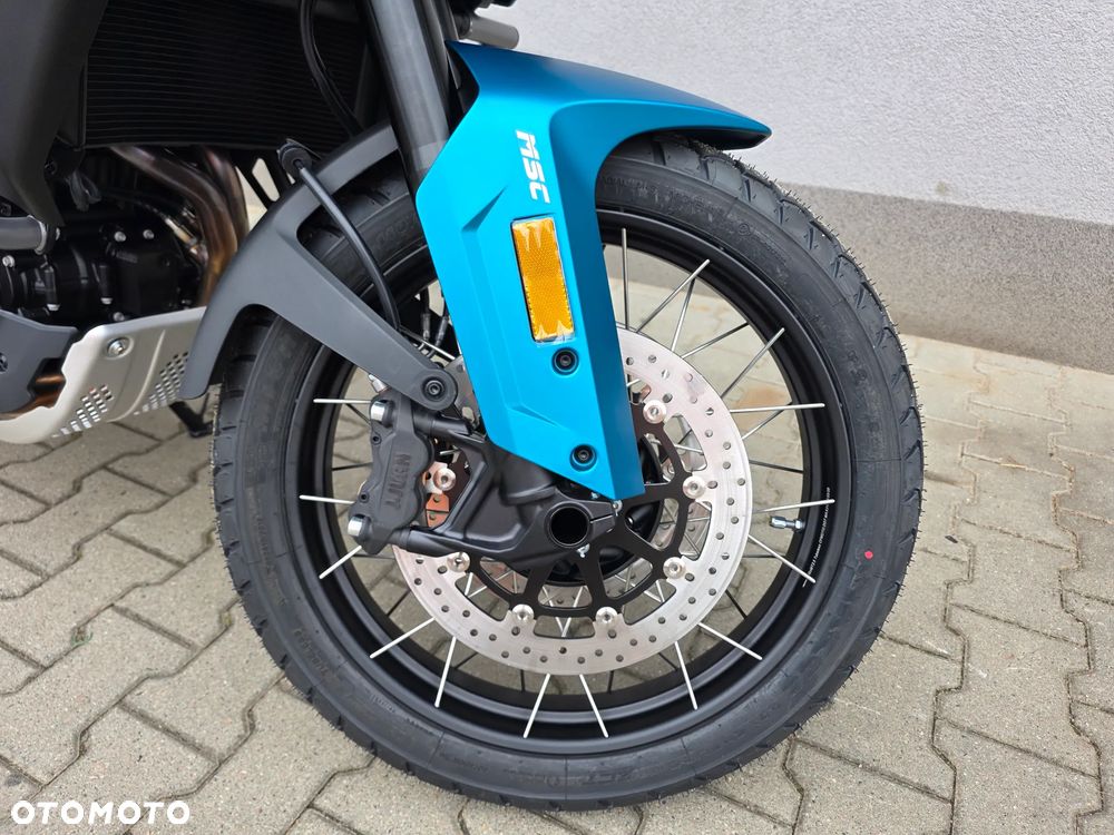 CFMoto 800MT Explore - 17
