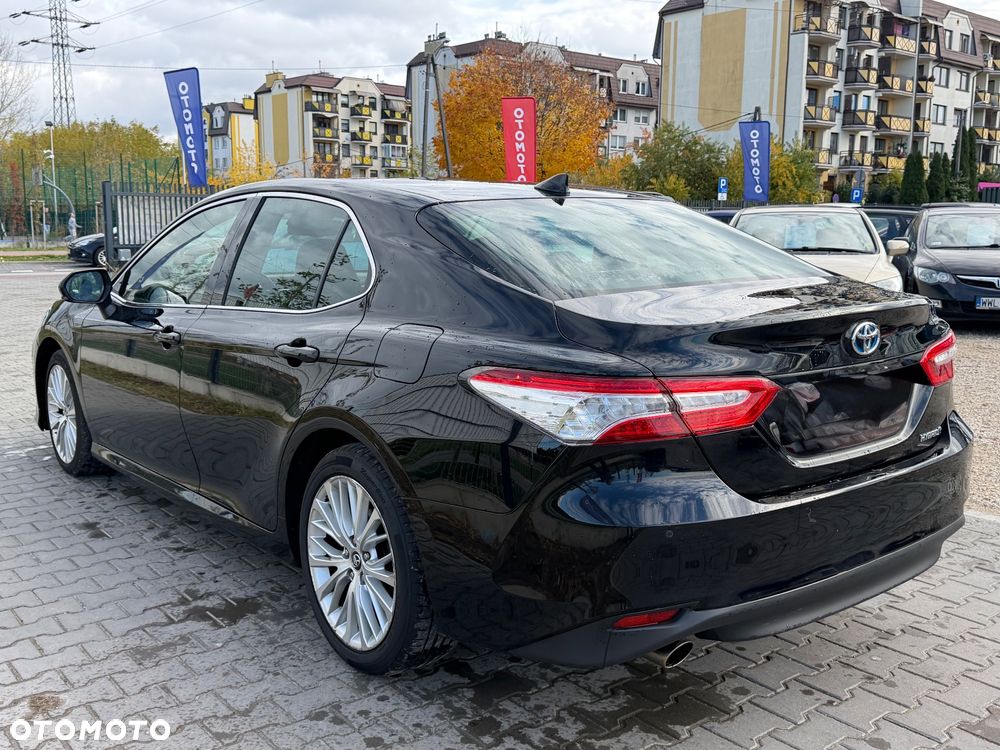 Toyota Camry 2.5 Hybrid Prestige CVT - 4