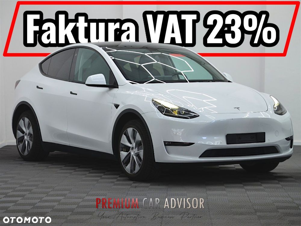 Tesla Model Y Long Range AWD - 1