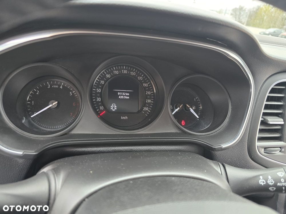 Renault Megane 1.2 Energy TCe Zen - 10