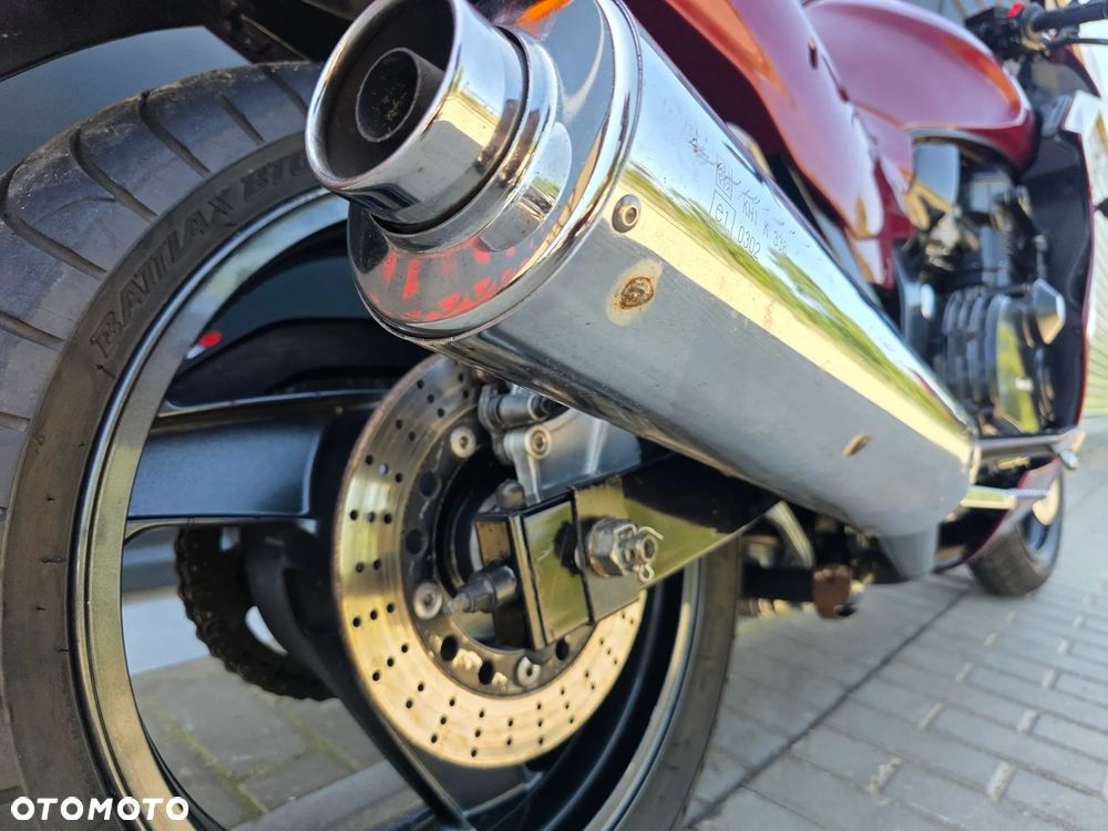 Kawasaki GPZ - 24
