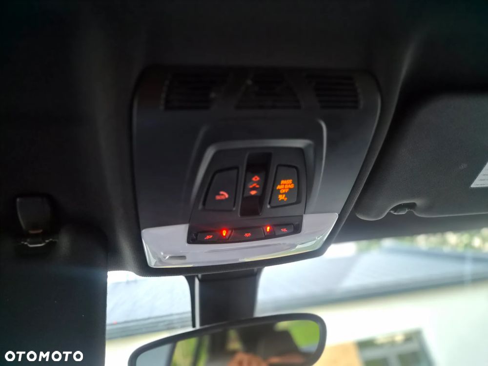 BMW X1 xDrive25i M Sport - 31