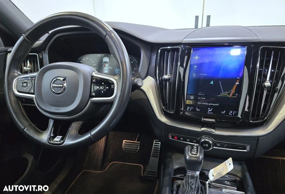 Volvo XC 60 D4 AWD Geartronic RDesign - 6