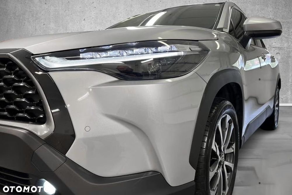 Toyota Corolla Cross 1.8 Hybrid Comfort - 18