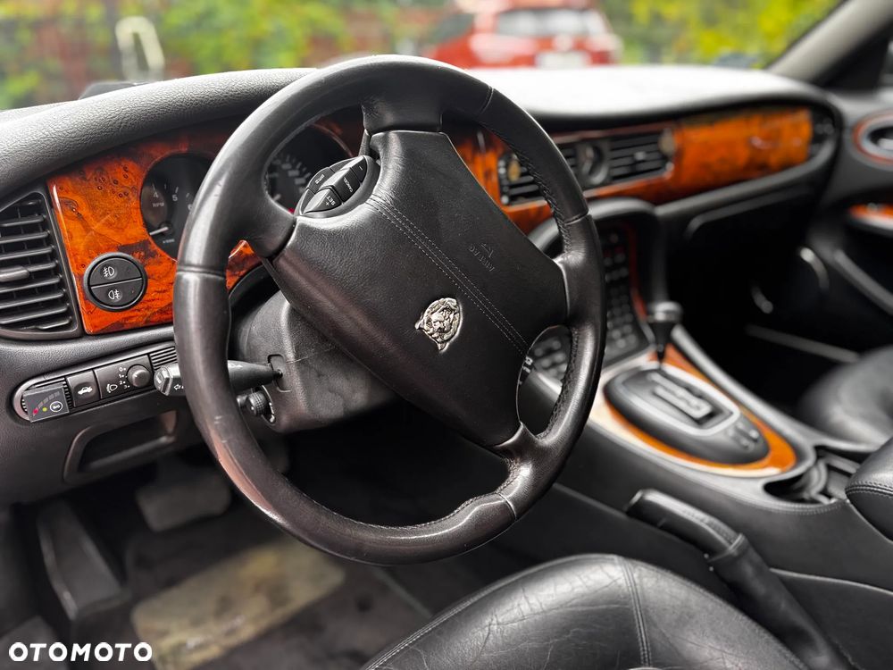 Jaguar XJ Sovereign 4.0 - 3