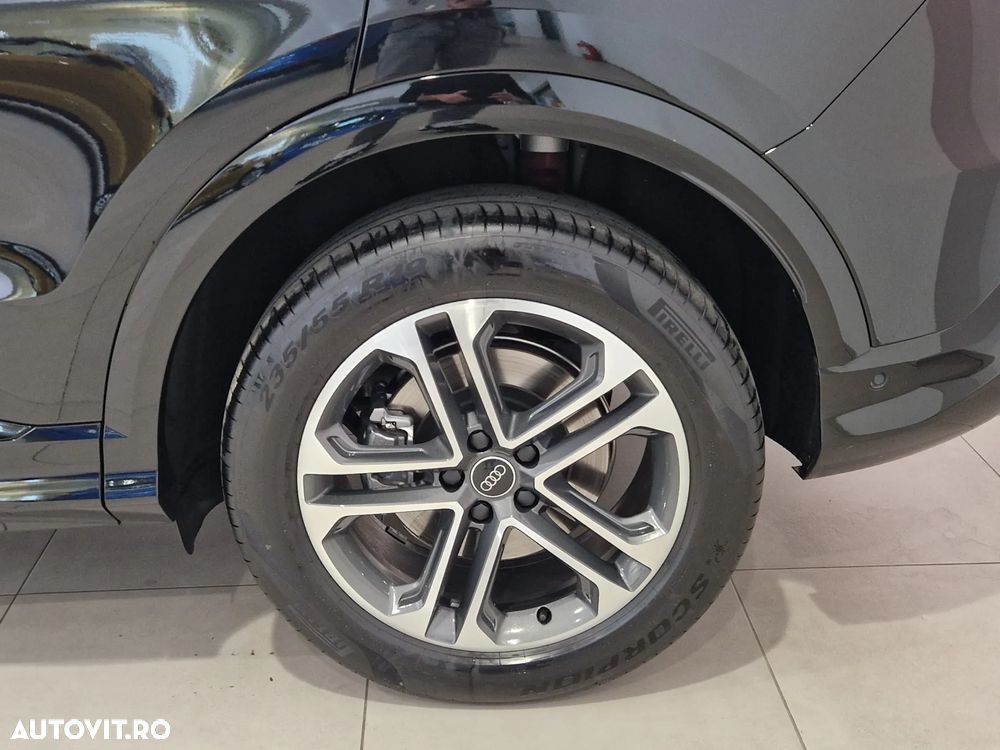 Audi Q5 40 TDI quattro S tronic MHEV - 4