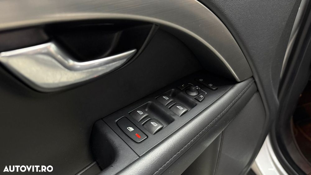 Volvo V70 1.6D DRIVe Summum - 25