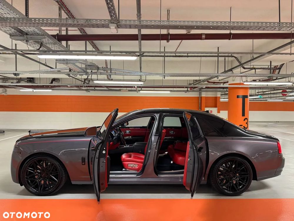 Rolls-Royce Ghost Standard - 10