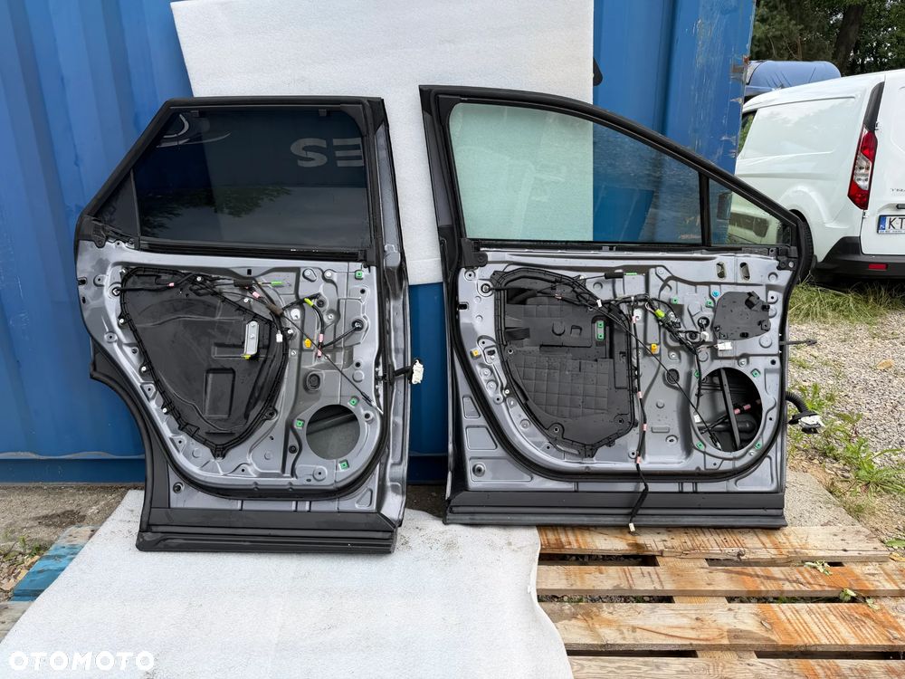 LEXUS RXH 450h  Drzwi Lewa Strona  Przód Tył - 2