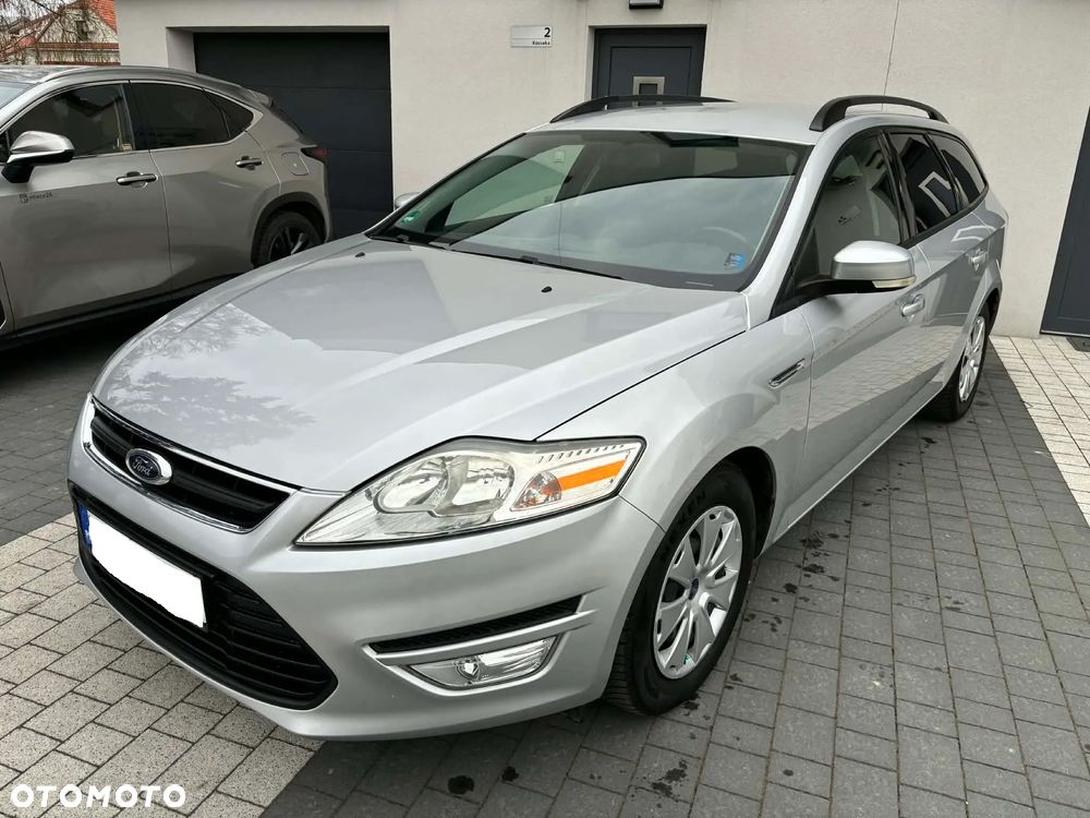 Ford Mondeo 1.6 TDCi Champions Edition - 12