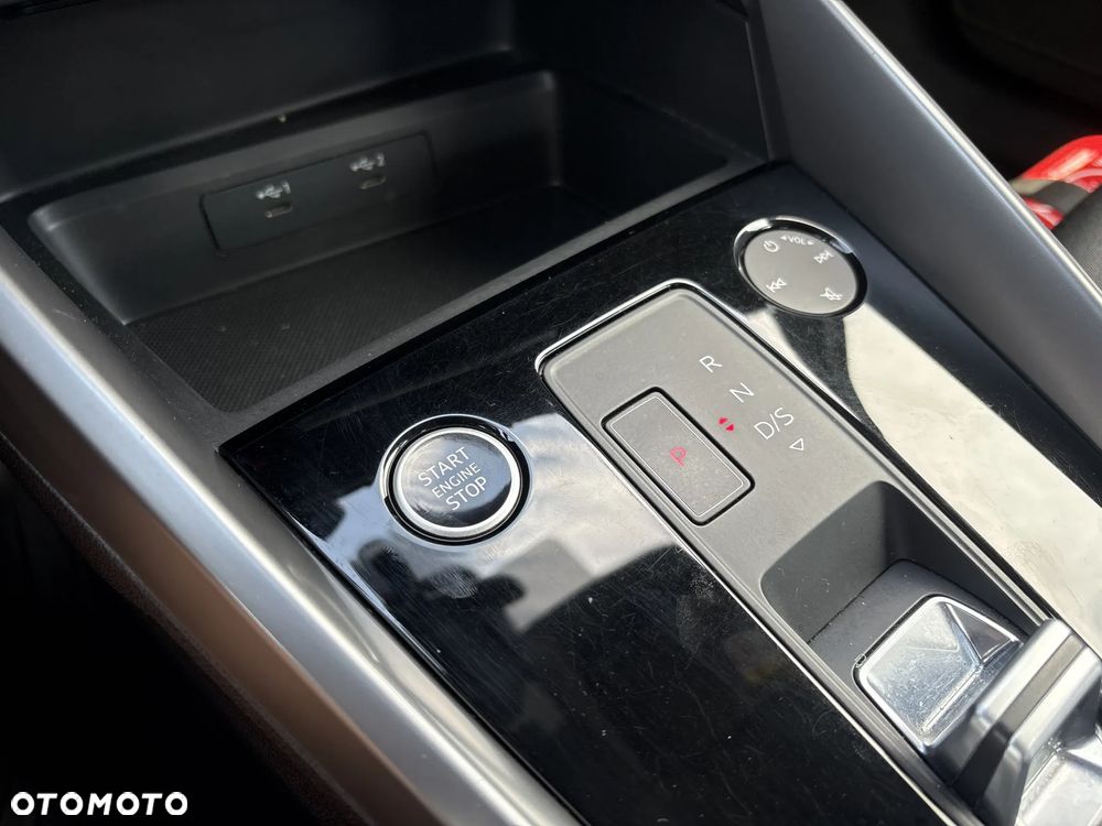 Audi A3 Sportback 30 TDI S tronic - 32