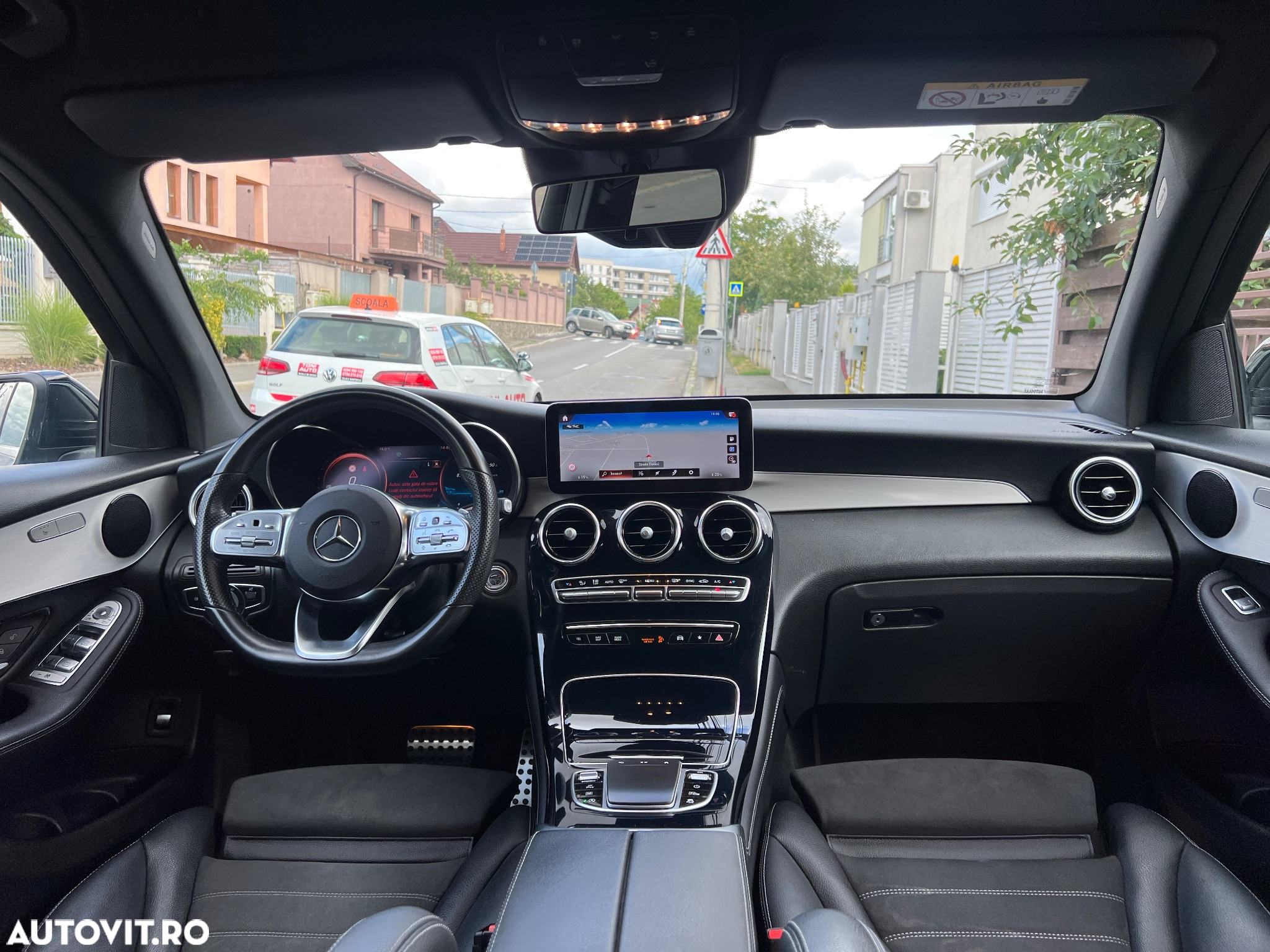 Mercedes-Benz GLC 220 d 4Matic 9G-TRONIC AMG Line - 14