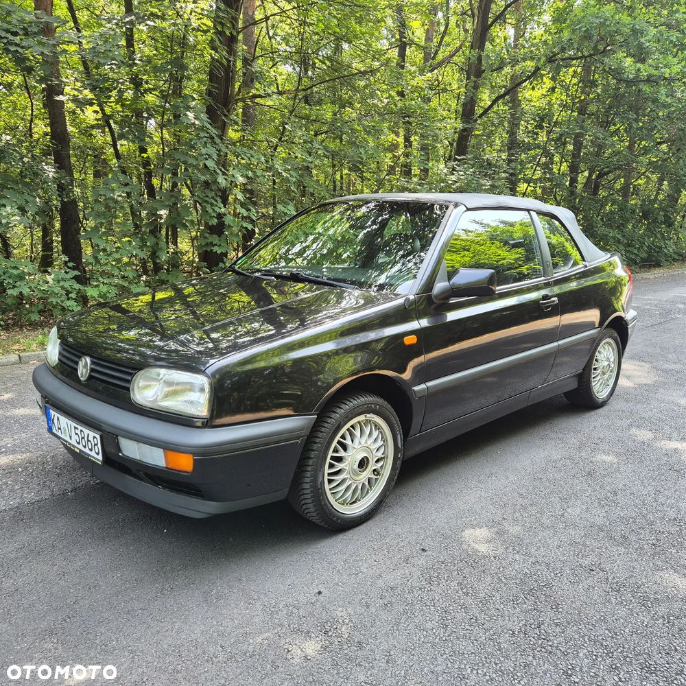 Volkswagen Golf 1.8 GL - 2
