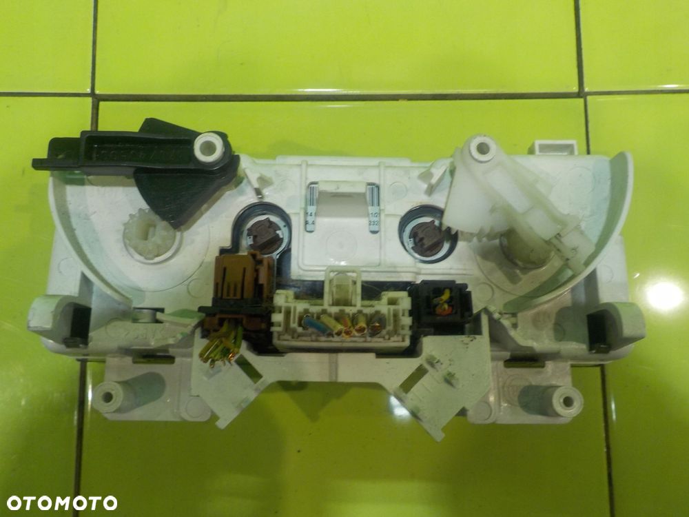 FIAT SCUDO JUMPY EXPERT II 2.0 M-JET 12r panel nawiewu 170740100 - 5