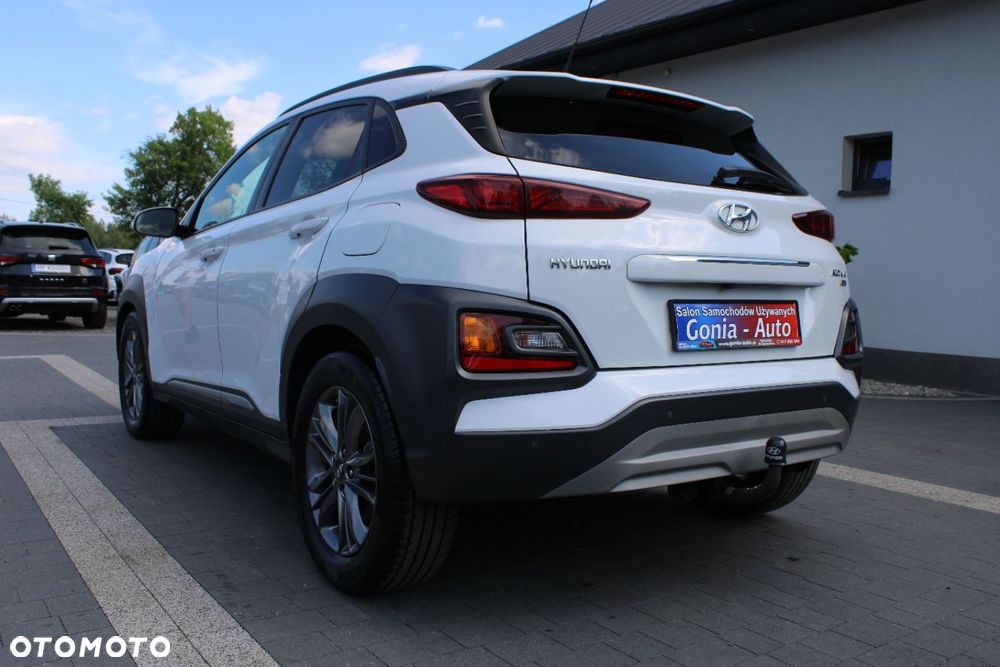 Hyundai Kona - 12
