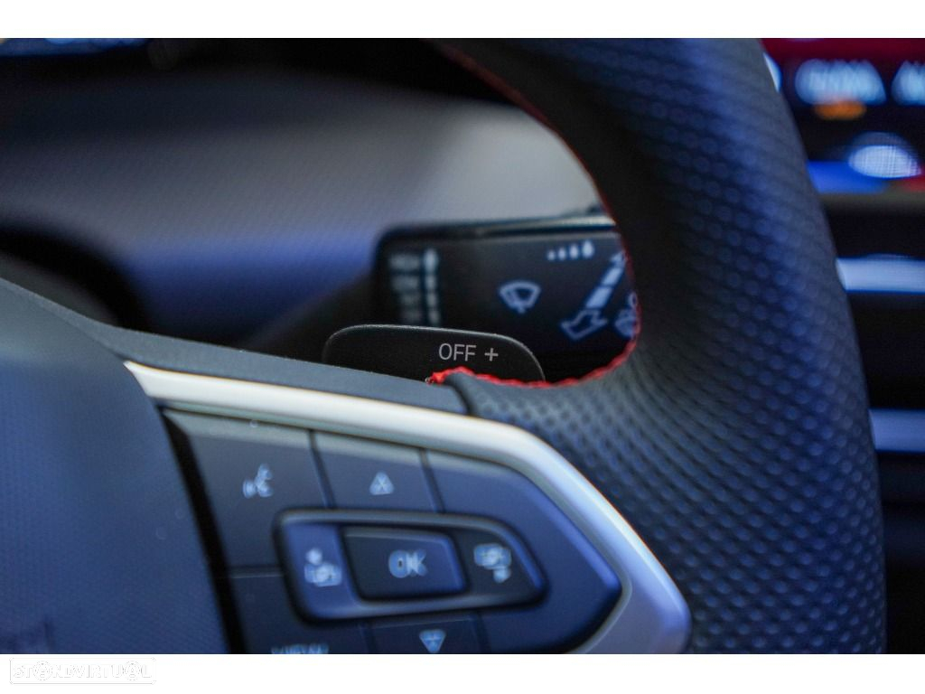 VW Golf 2.0 TSI GTI DSG - 31
