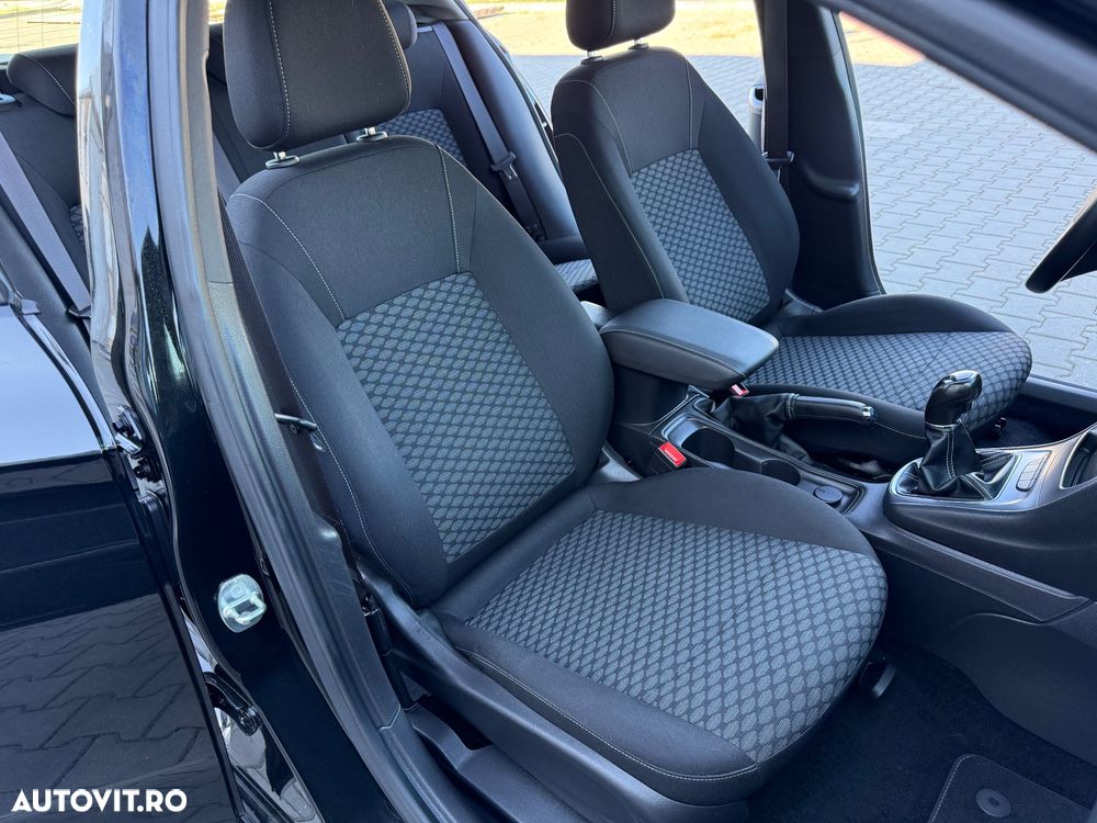 Opel Astra - 14