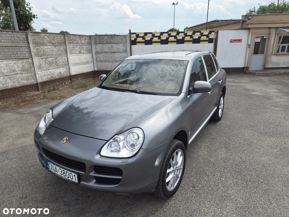 Porsche Cayenne - 13