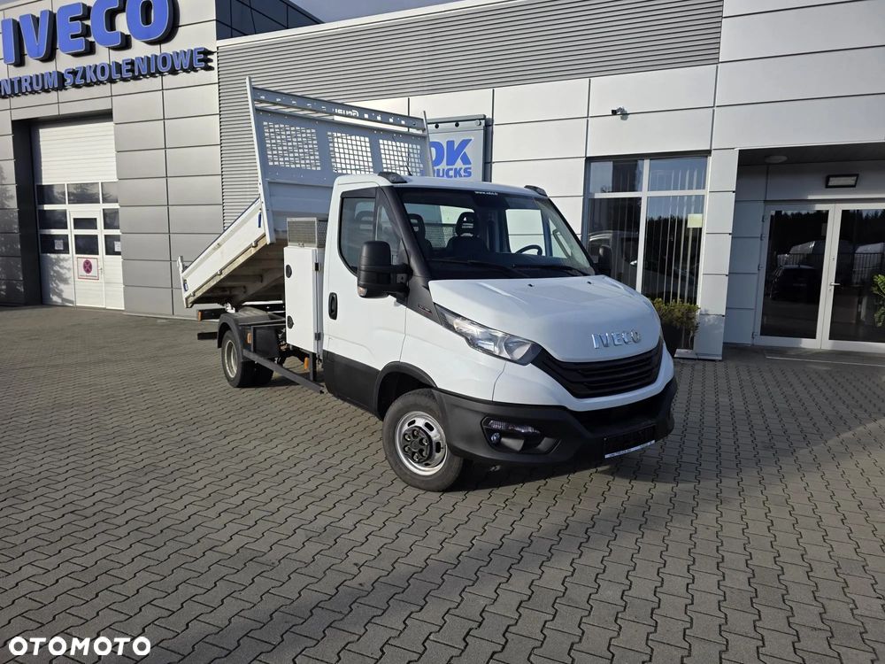 Iveco 35C16 3,0 Wywrotka Skrzynka Narzędziowa Hak Wzmocniony jak 50C - 1