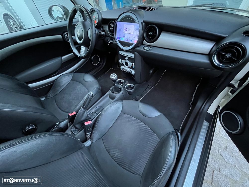 MINI Clubman Cooper D - 6