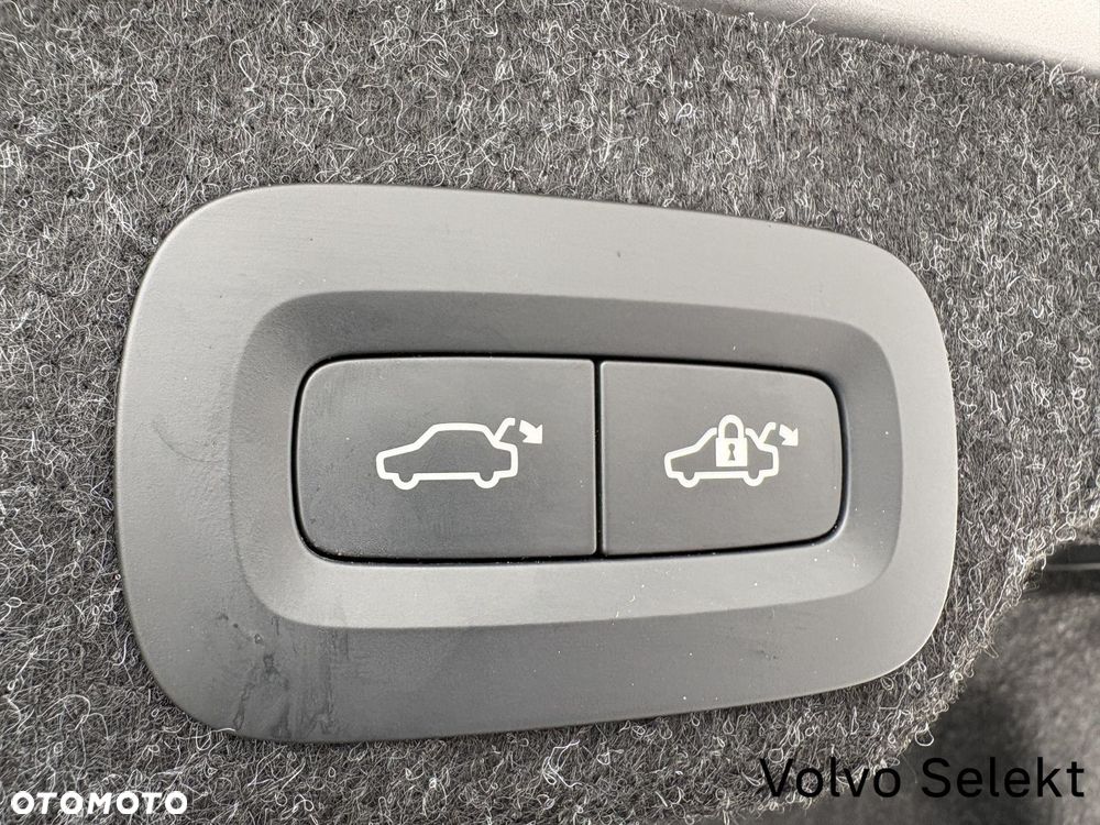 Volvo S90 - 29