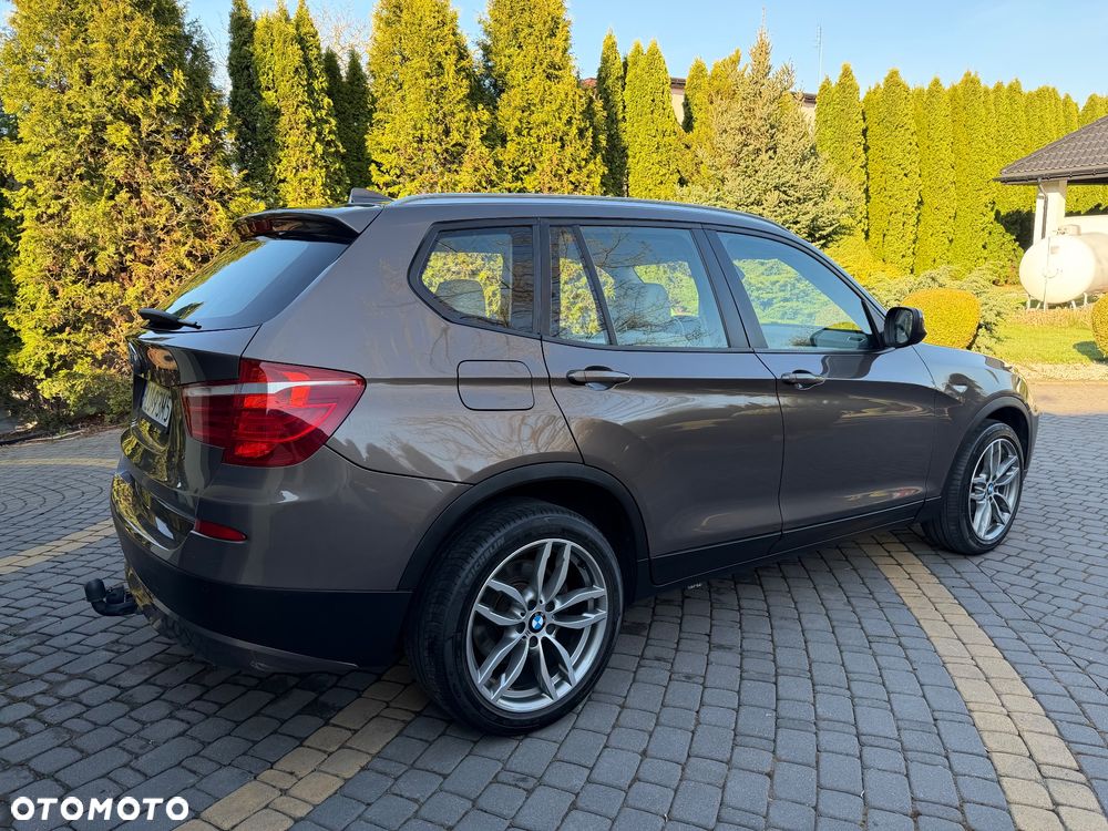 BMW X3 xDrive20d - 8
