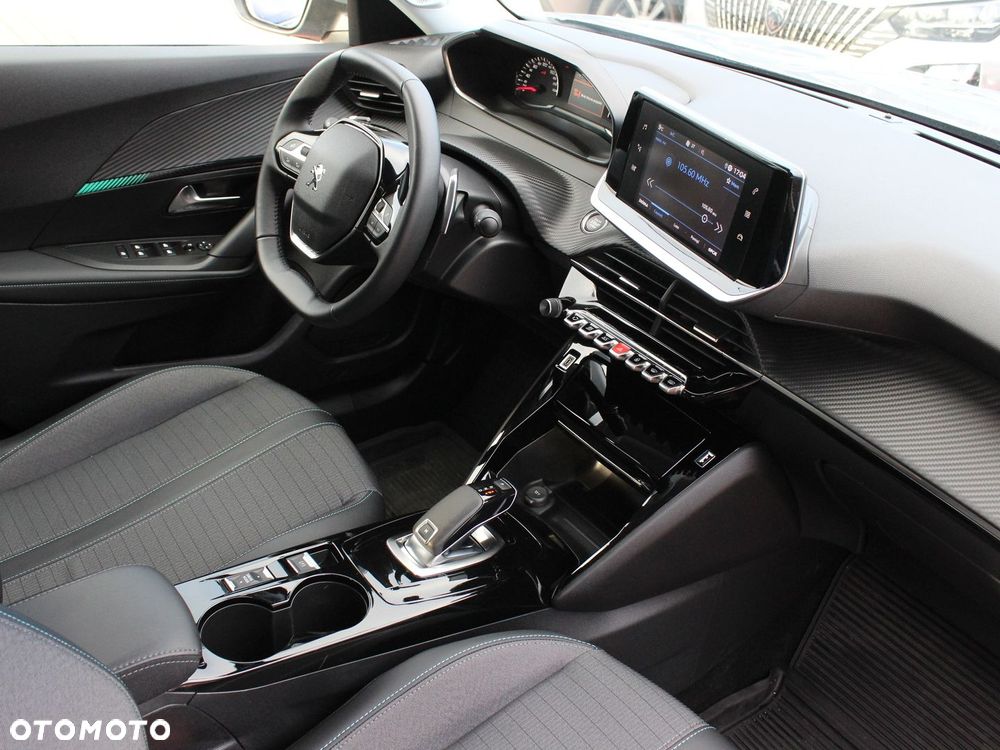 Peugeot 2008 1.2 PureTech Allure S&S EAT8 - 15