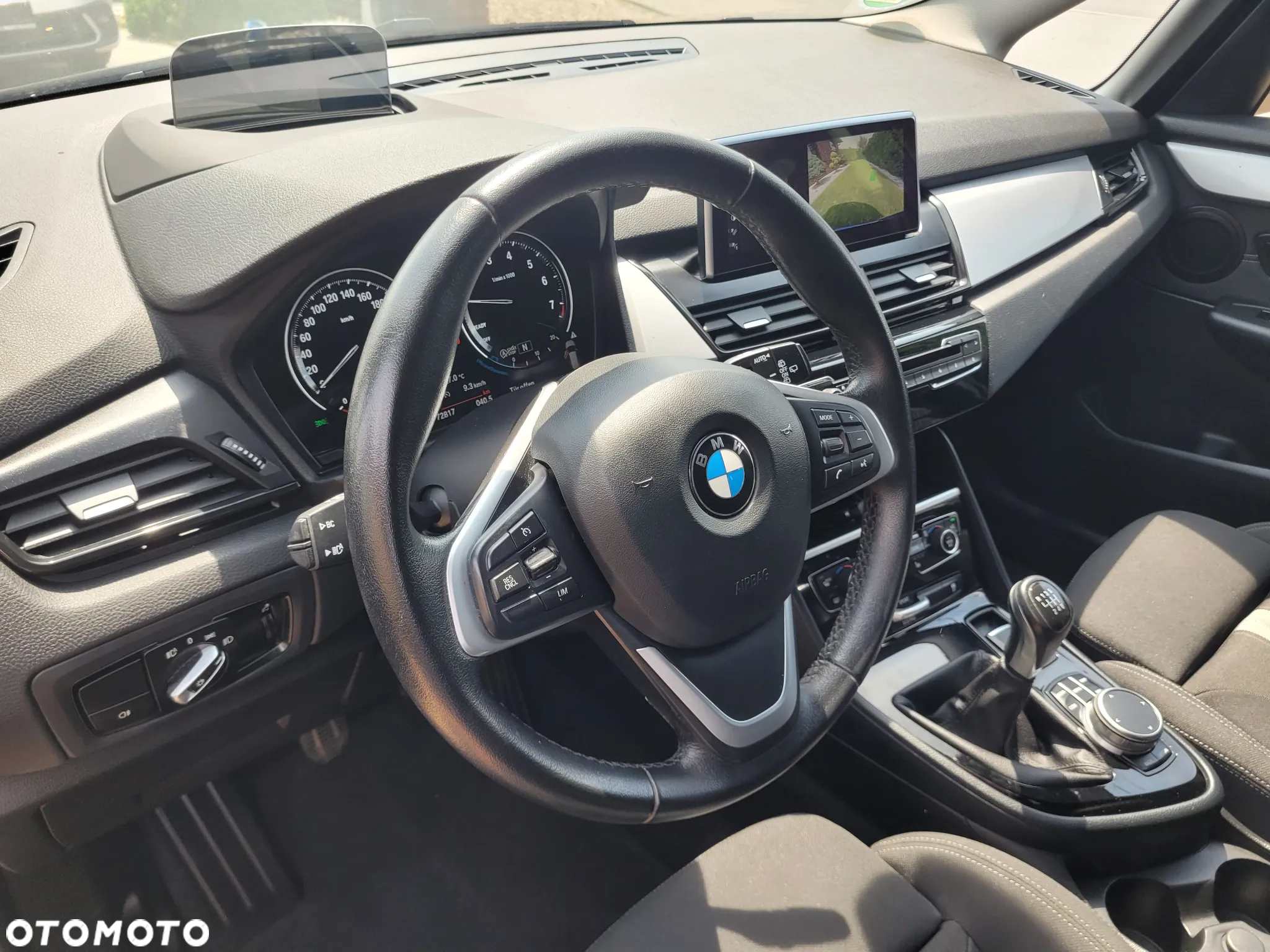 BMW Seria 2 218i Gran Tourer - 23