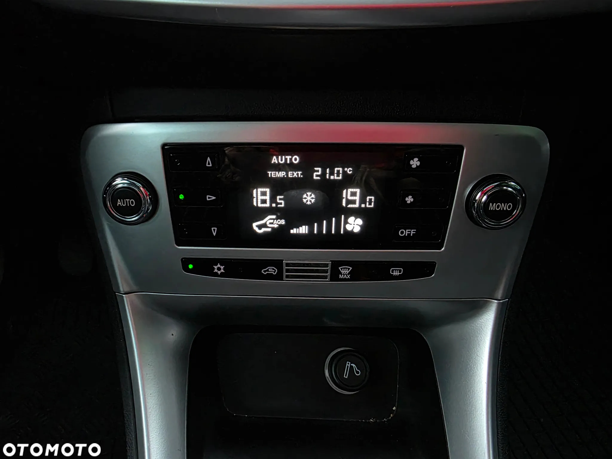 Lancia Delta 1.9 MJ TB Executive - 9