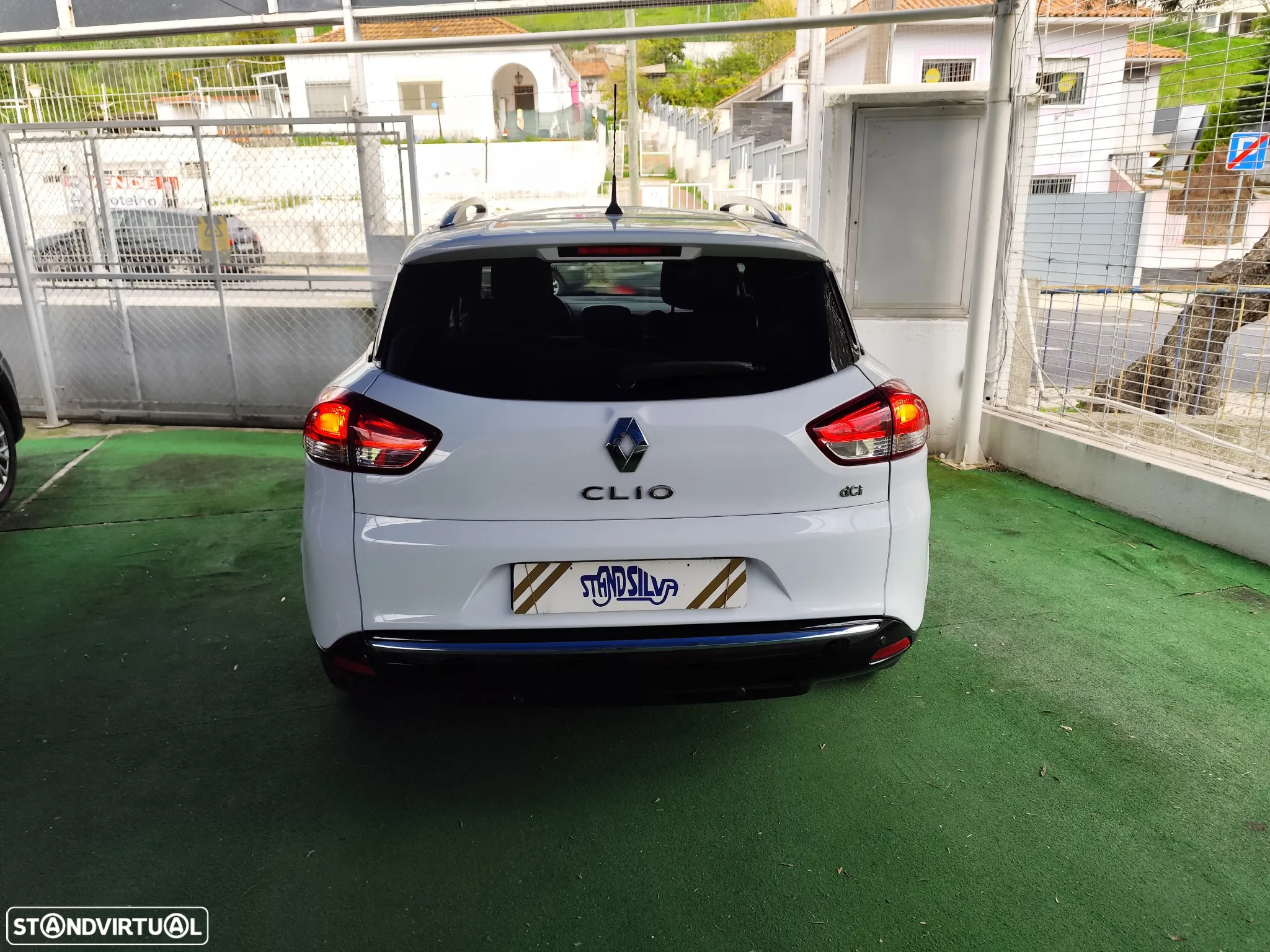 Renault Clio Sport Tourer 1.5 dCi Limited - 15