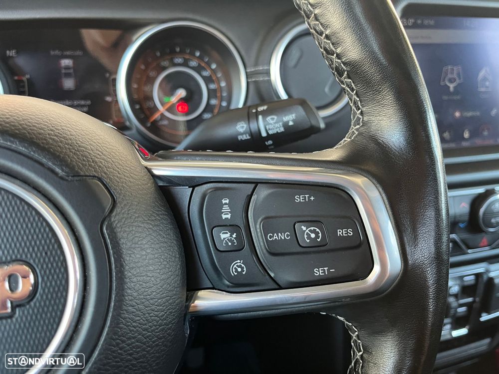 Jeep Gladiator 3.0 CRD Overland AT8 - 25