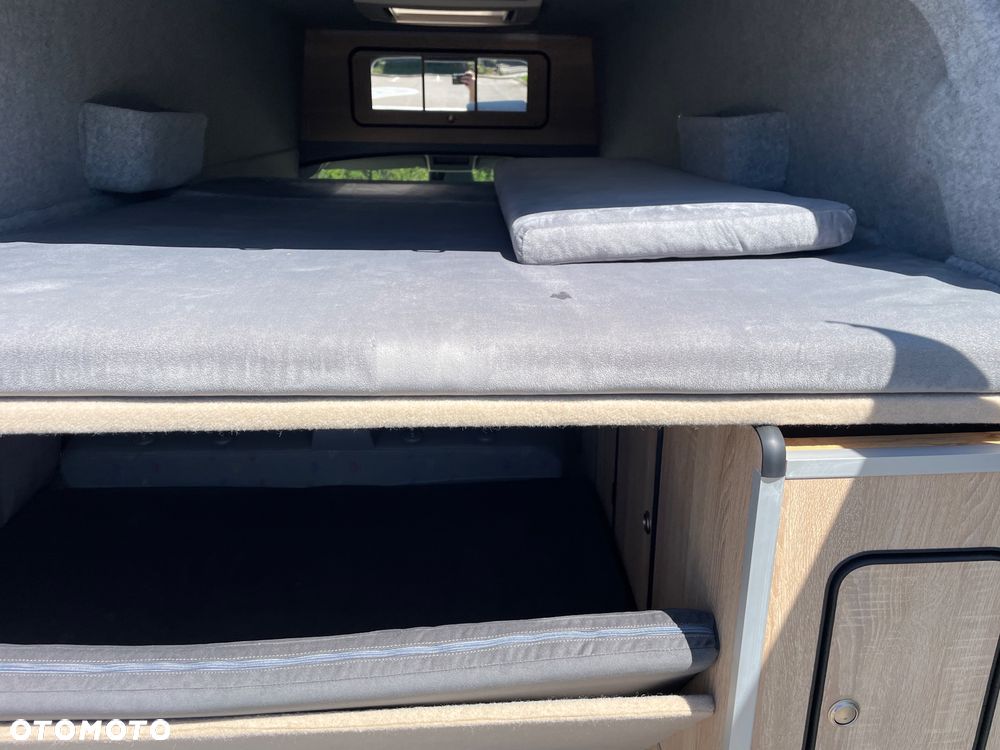 Volkswagen Transporter - 9