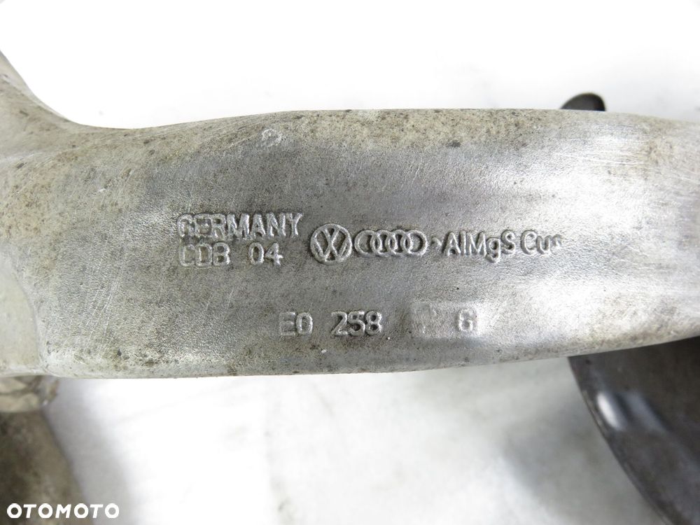 ZWROTNICA PIASTA PRZEDNIA PRAWA AUDI A8 D3 4.0 TDI quattro - 4