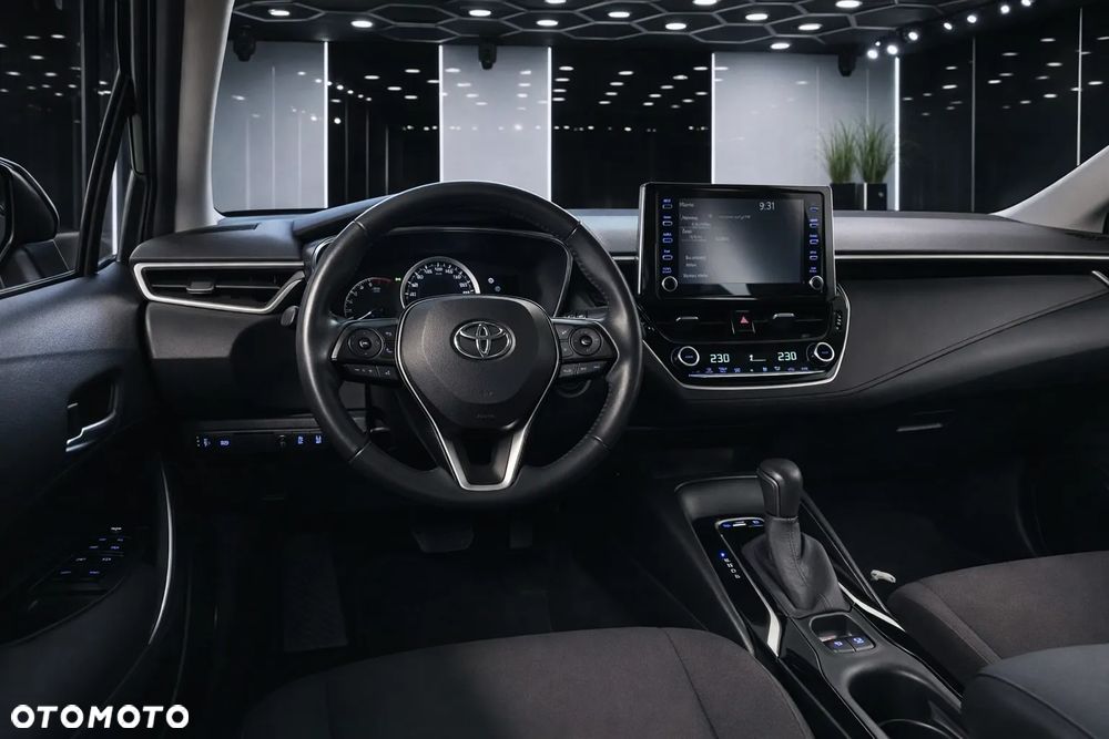 Toyota Corolla 1.8 Hybrid GPF Comfort - 13