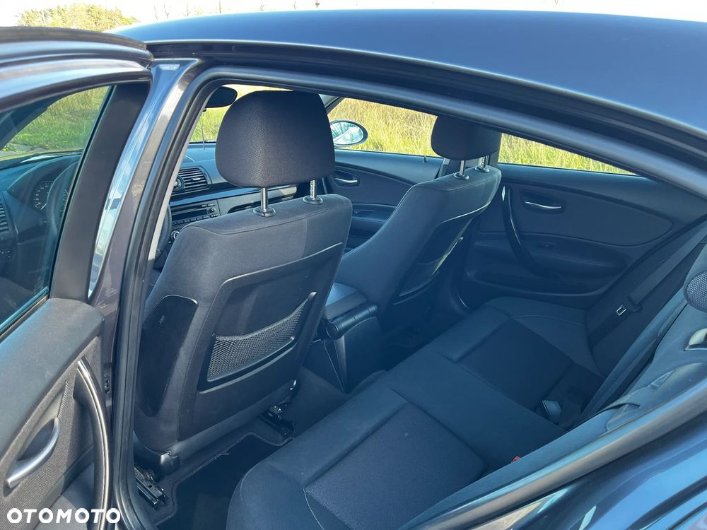 BMW Seria 1 - 17