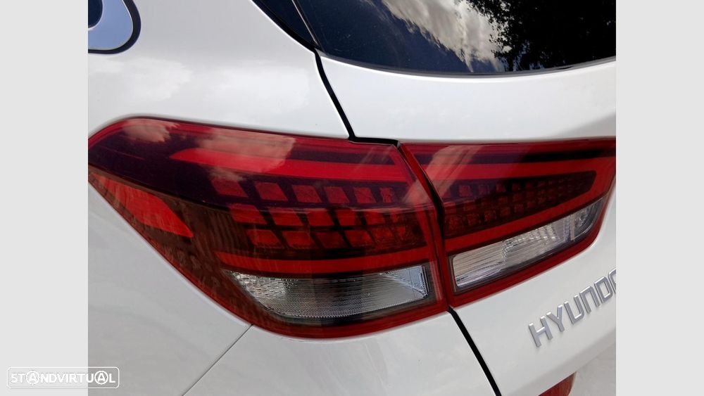 Hyundai i30 1.0 T-GDI Style Plus — fotografia 9
