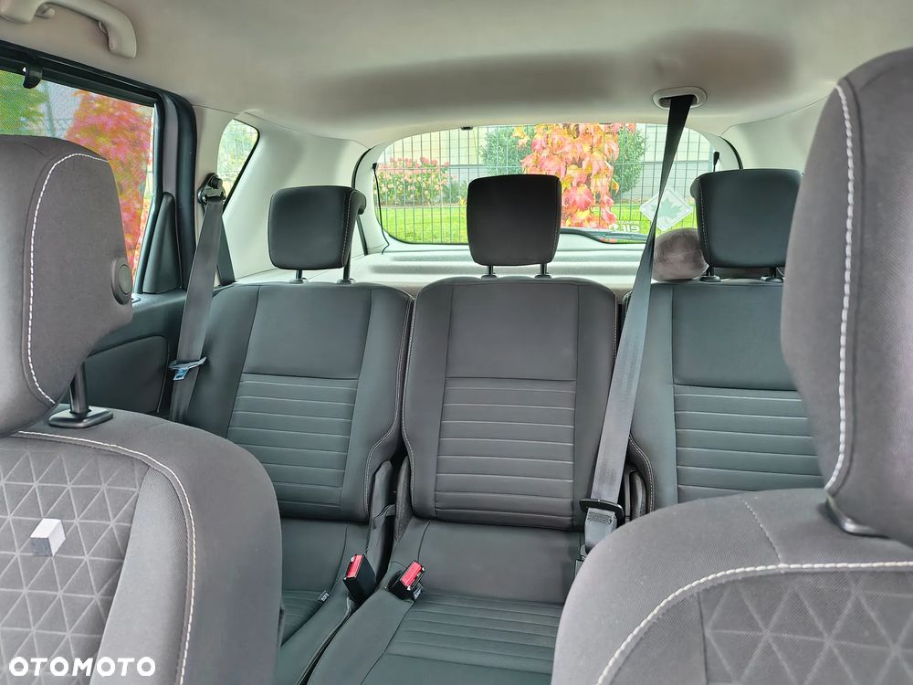 Renault Scenic - 13