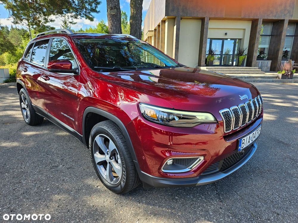 Jeep Cherokee - 1