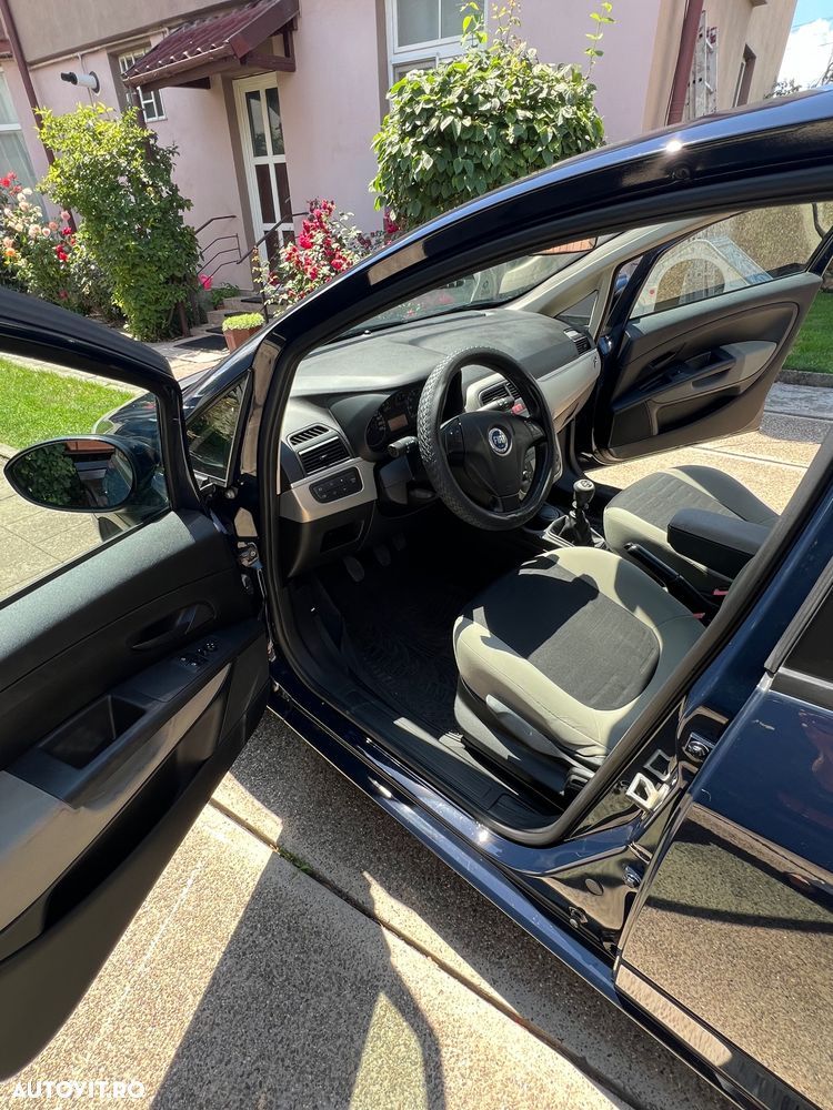 Fiat Grande Punto - 6