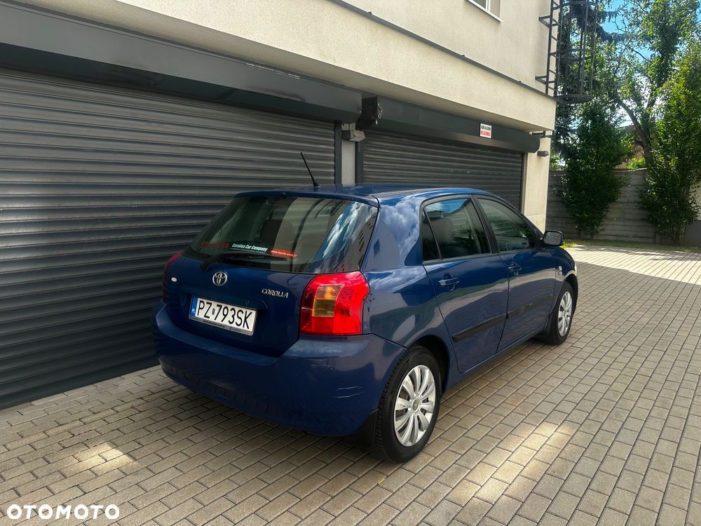 Toyota Corolla - 3