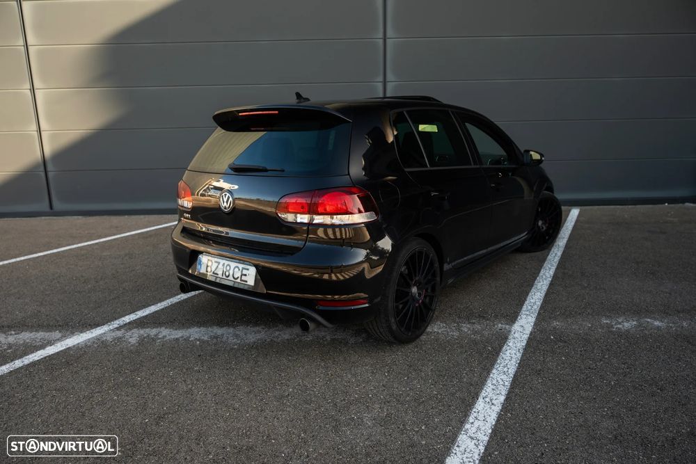 VW Golf 2.0 TSi GTI DSG - 4