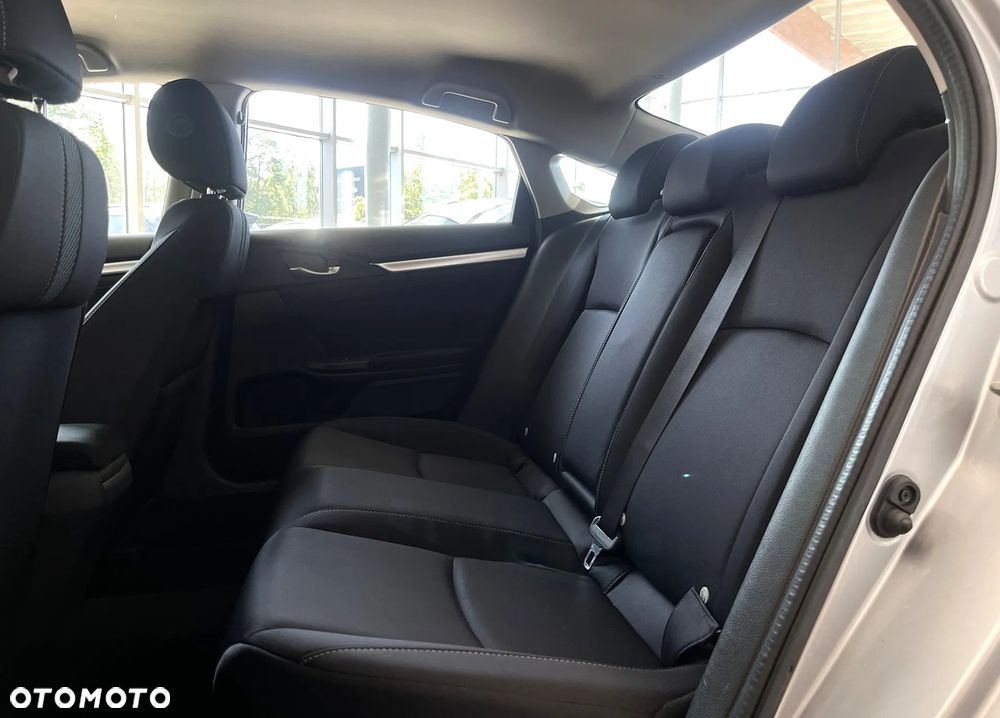 Honda Civic 1.5 i-VTEC Turbo CVT Sport Plus - 21