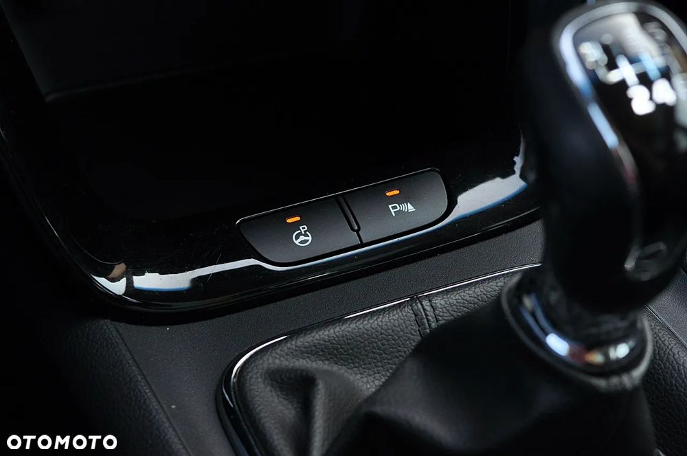 Kia Ceed 1.6 CRDi 128 Platinum Edition - 33