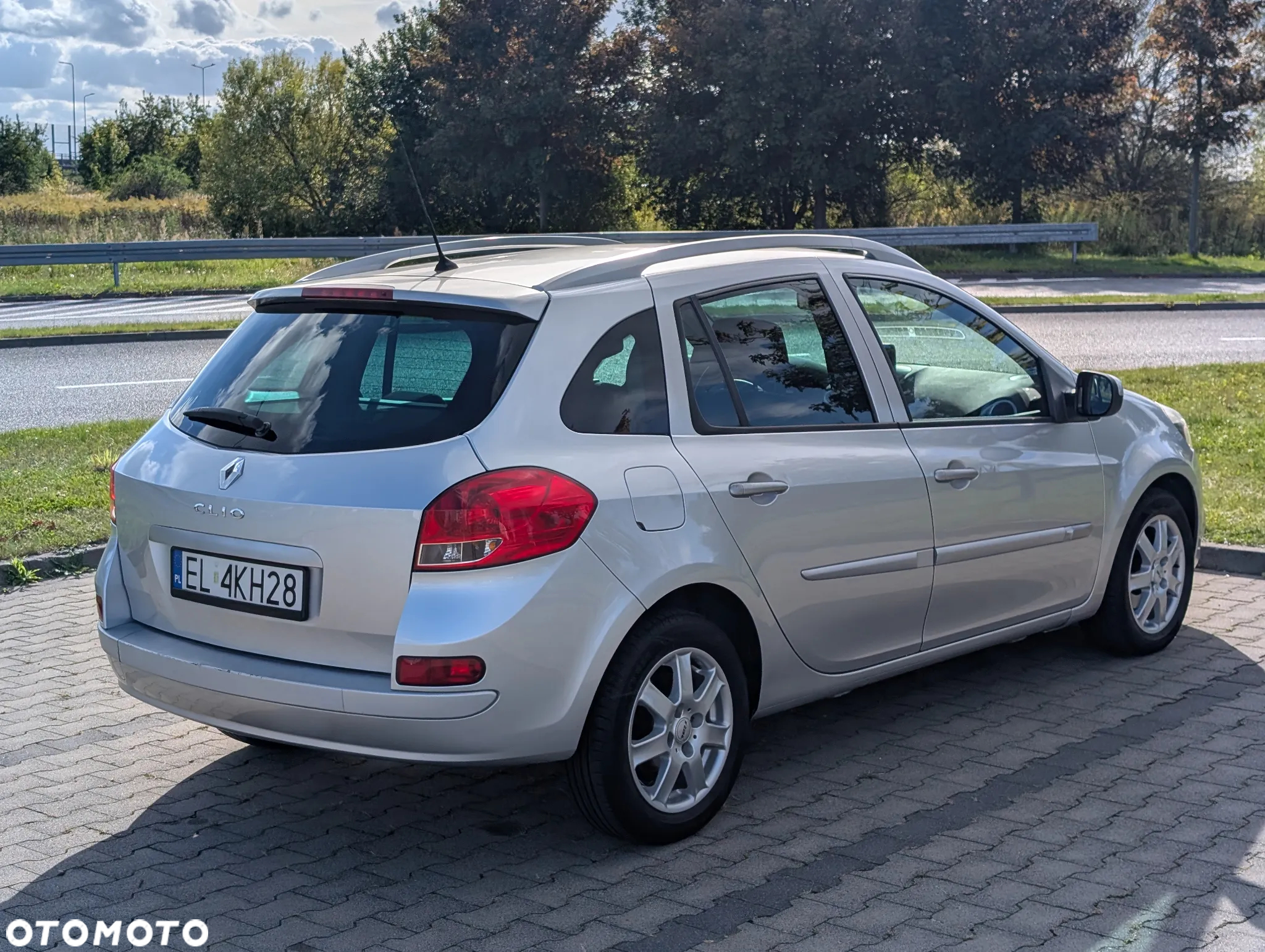 Renault Clio 1.5 dCi Grandtour Dynamique - 7