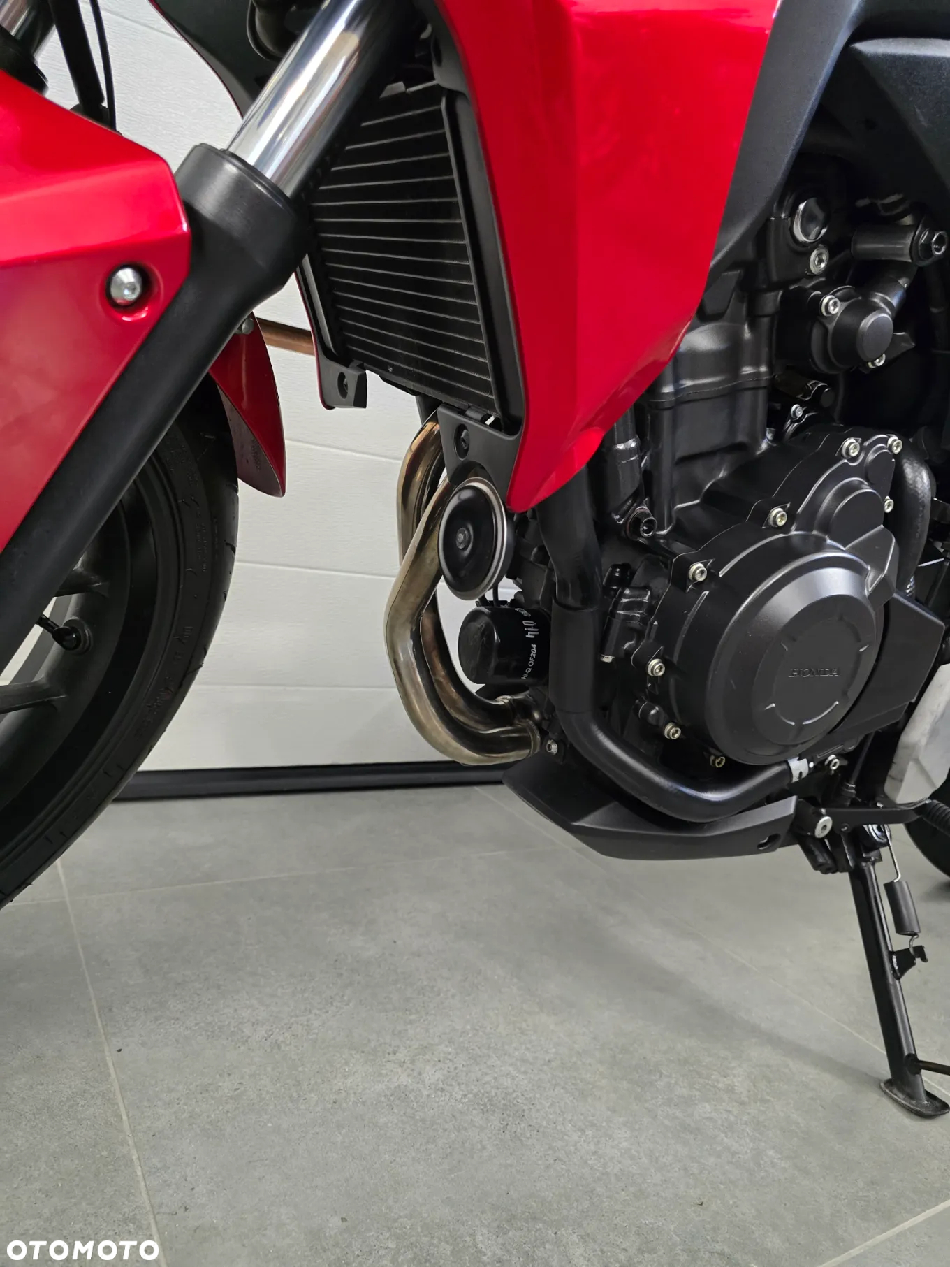Honda CB - 12