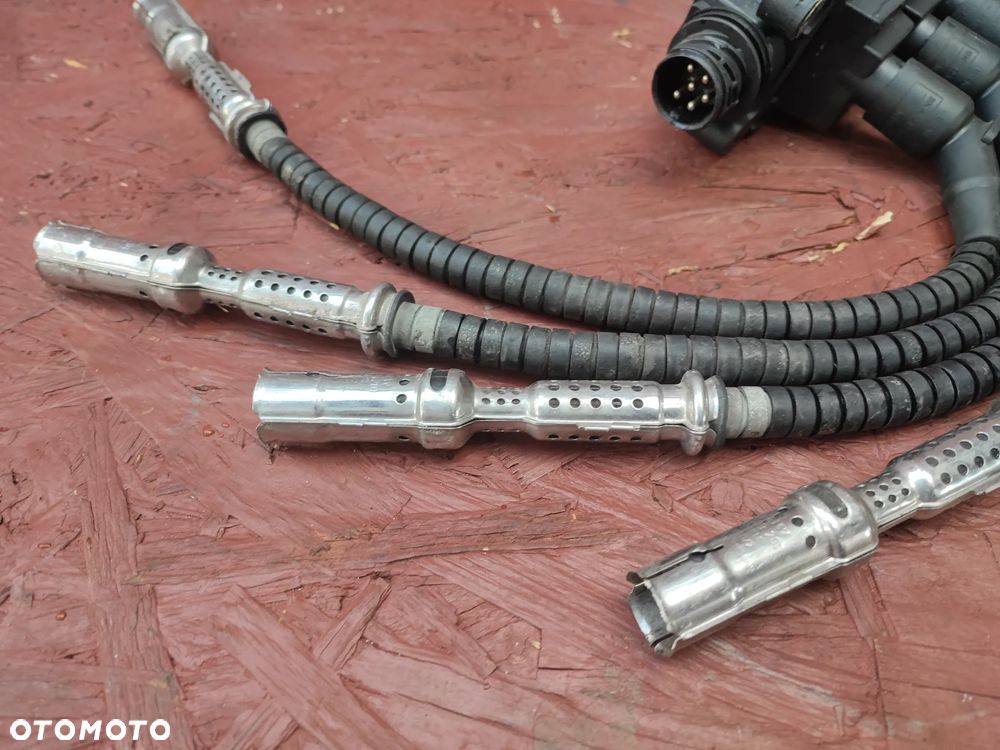 BMW E34 / E36 / E46 / Z3 ORYGINALNA CEWKA ZAPŁONOWA + PRZEWODY DO SILNIKÓW GAMY M43B16 / M43B18 / M44 / M42 O NR. 12 13 1 247 281 OEM SPRAWNA W 100% - 4