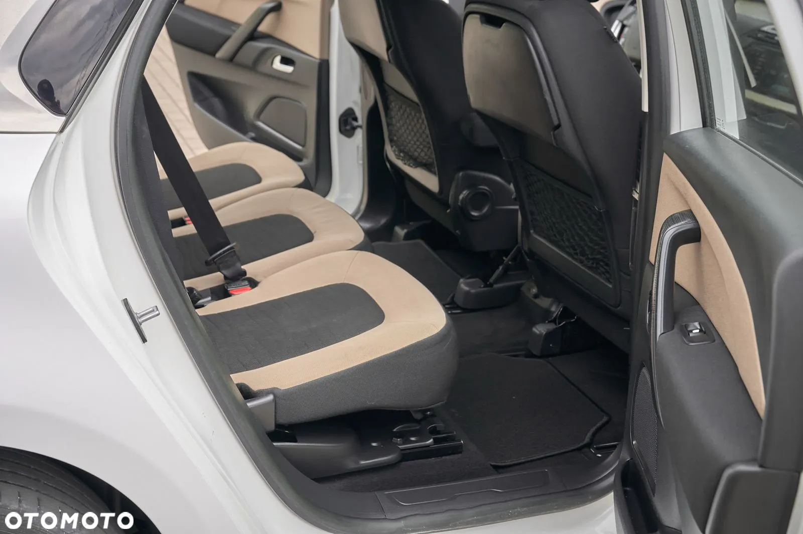 Citroën C4 Picasso THP 165 Stop&Start EAT6 Exclusive - 22
