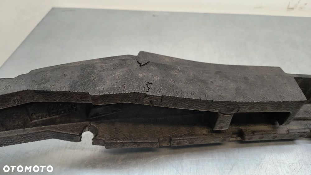 Absorber zderzaka przedniego VOLVO XC60 II Lift - 3