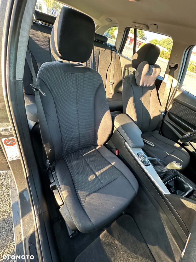 BMW Seria 3 318d xDrive - 16